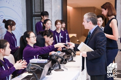 點(diǎn)贊！華南理工大學(xué)廣州學(xué)院志愿者助力2019第二屆國(guó)際汽車智能共享出行大會(huì)會(huì)務(wù)服務(wù)